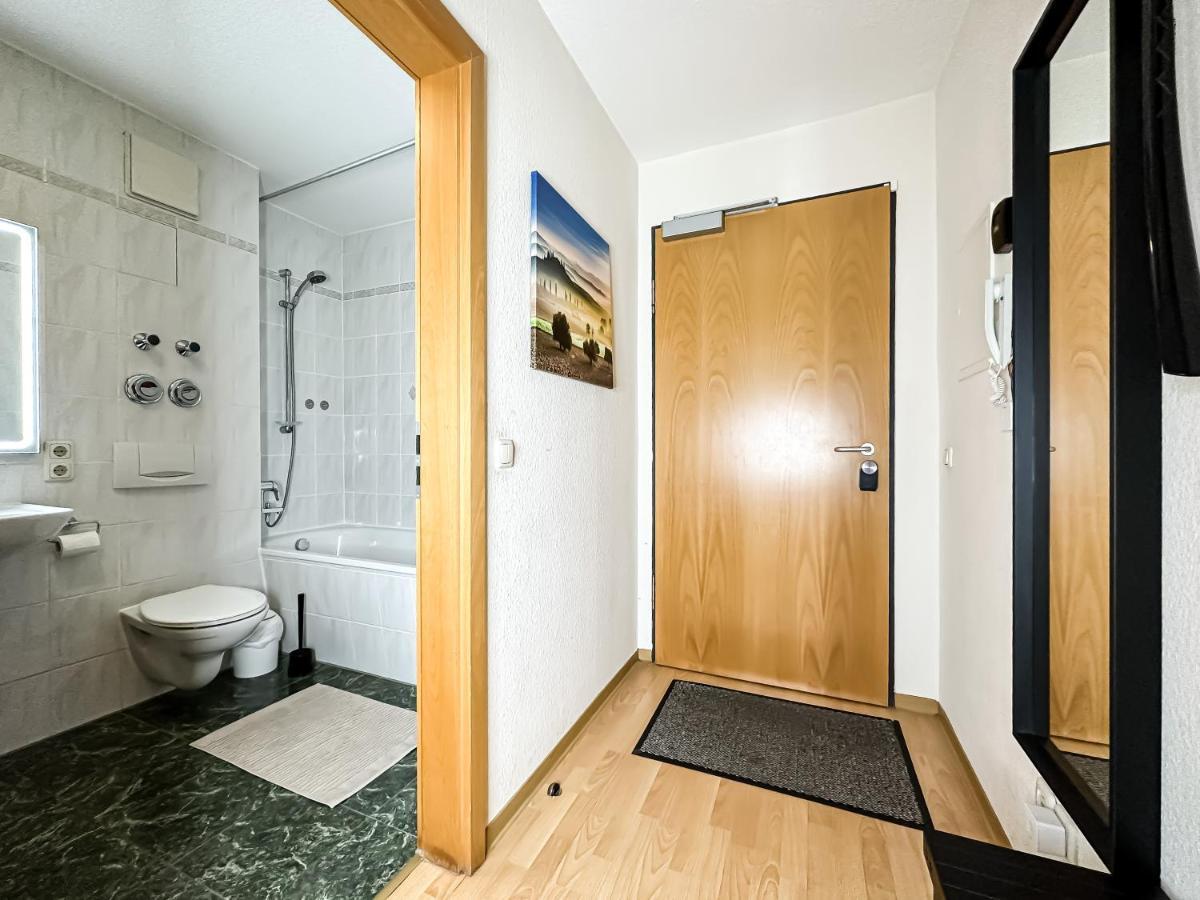 Ambiente-Wohnung - Zentrum Und Park In 5 Minuten Zu Fuss - Parkplatz - Netflix Leipzig Exterior photo